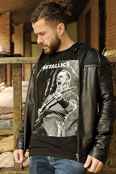 Camiseta Metallica Masculina Preta Básica